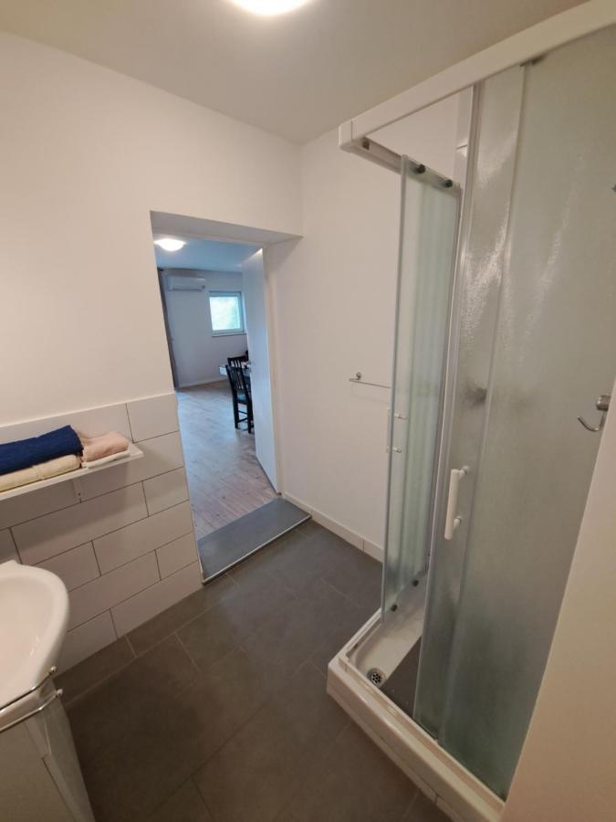 Apartments Pronavtik Пиран Экстерьер фото