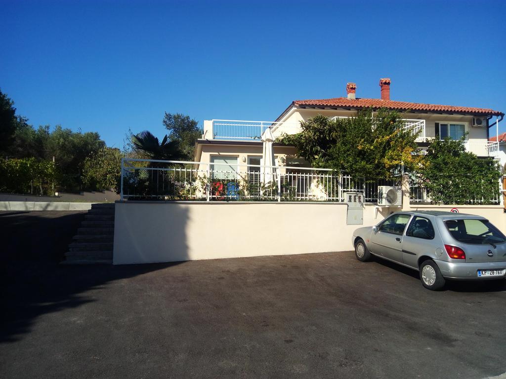 Apartments Pronavtik Пиран Экстерьер фото