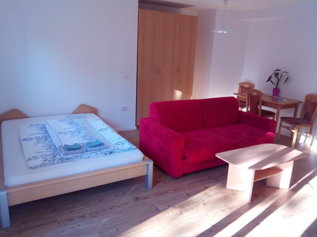 Apartments Pronavtik Пиран Экстерьер фото